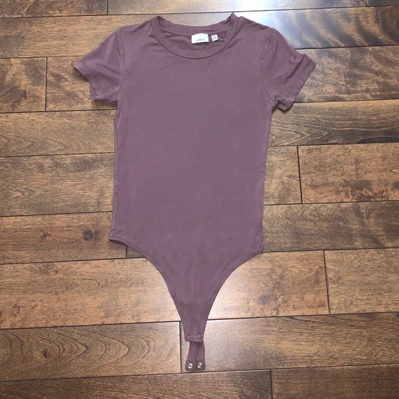 Aritzia Bodysuit (only worn once) - Picture 1 of 4